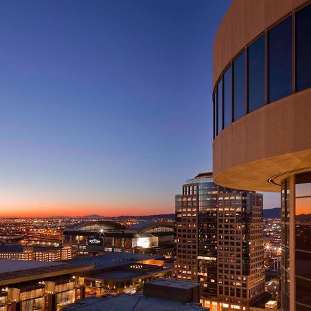 Hyatt Regency Phoenix Downtown - No Destination Fees Exterior photo