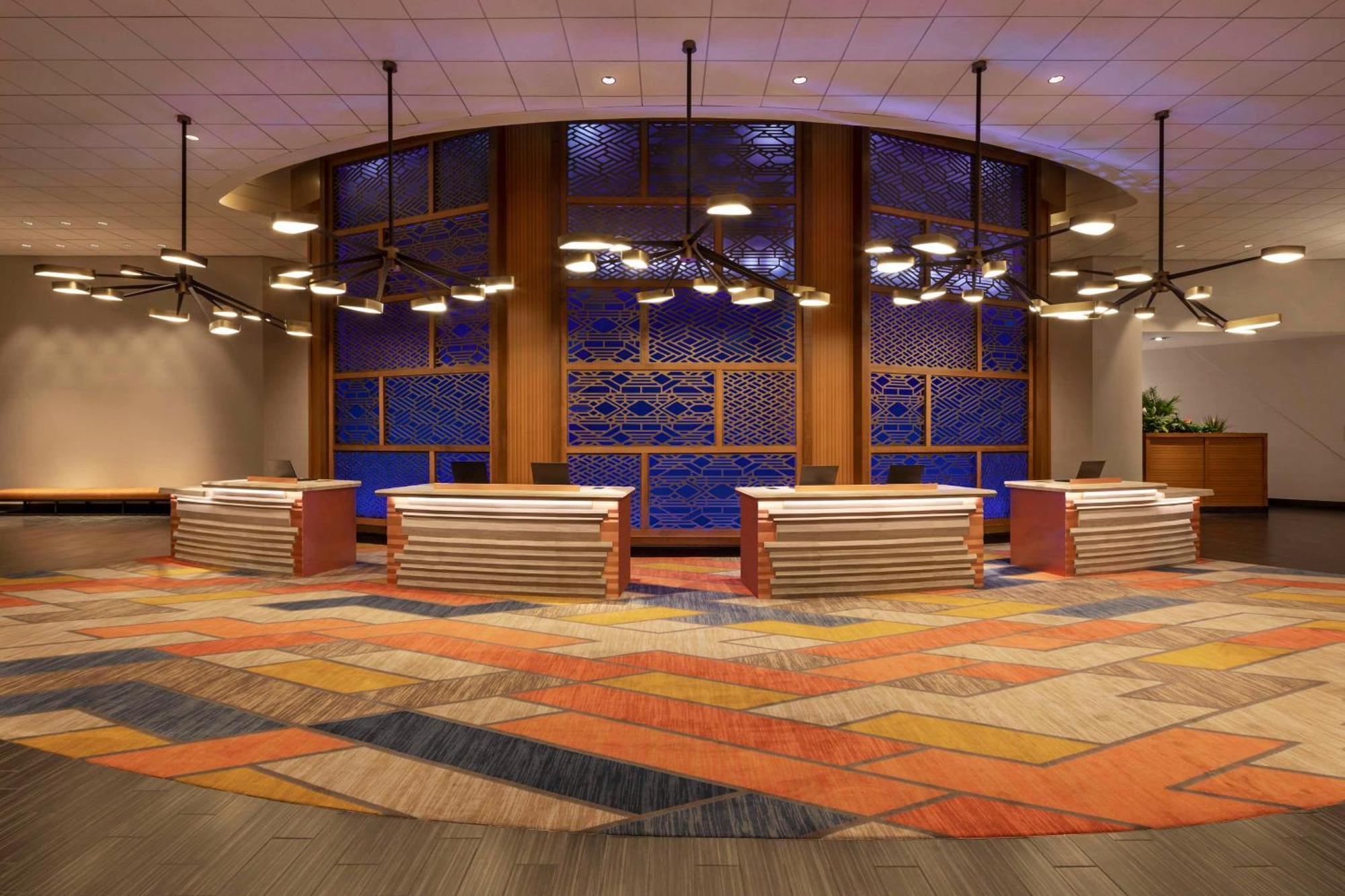 Hyatt Regency Phoenix Downtown - No Destination Fees Exterior photo